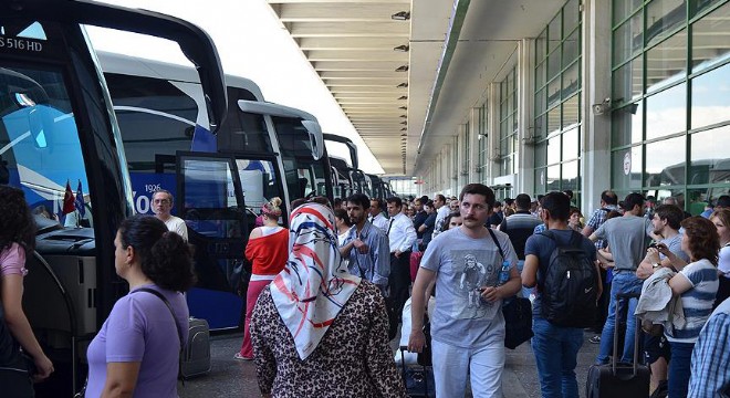 'Otobüs Biletlerinin Yüzde 80'i Tükendi'