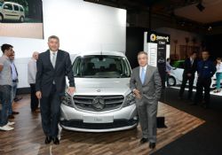 Mercedes-Benz Auto Show 2012'de