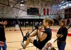 Pedal Çevirerek Havalanan Helikopterler Ufukta Göründü