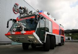 Altı kurtarma aracı ve 12 Allison tam otomatik şanzıman, Frankfurt Havaalanı itfaiyesi için çifte güç sağlıyor. 