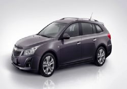 Chevrolet Cruze Station Wagon'un dünya prömiyeri Cenevre Otomobil Fuarı'nda gerçekleştirildi