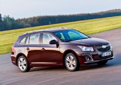 Geniş Chevrolet Ailesi Paris Öncesi Yeni Özelliklerle Tazeleniyor