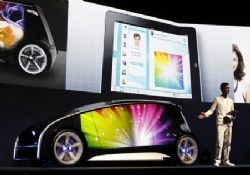 DÖRT TEKERLEKLİ CEP TELEFONU