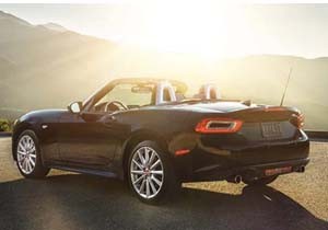 Fiat  124 Spider'ın Yeni Versiyonunu Los Angeles Otomobil Fuarı Öncesi Görücüye Çıktı.
