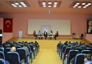 Brisa’lı Sabancı Gönüllüleri Kız Öğrencilerine İlham Verdi