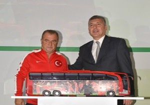 Mercedes-Benz Türk Ve Milli Takım 20 Yıldır Bir Arada