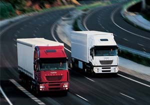 Kazalardan kıl payı kurtulan usta şoförler