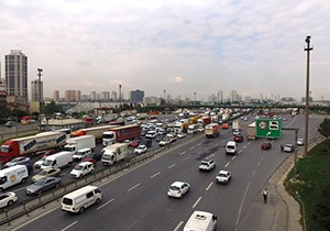 Radyo Trafik'ten İstanbul Trafiğine Drone'lu Çözüm