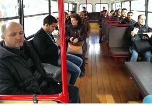 Darülaceze Sakinleri Nostaljik Tura Çıkıyor!