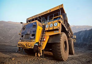 Dünyanın En Büyük Damperli Kamyonu