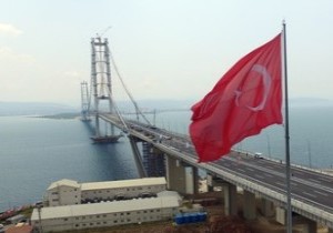 Kenan Sofuoğlu, Osmangazi Köprüsü'nde Hız Rekoru Denedi