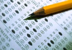 EHLİYET SINAVINDA KOPYAYA CEZA