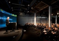 PIRELLI'  NİN 3 YILLIK STRATEJİSİ