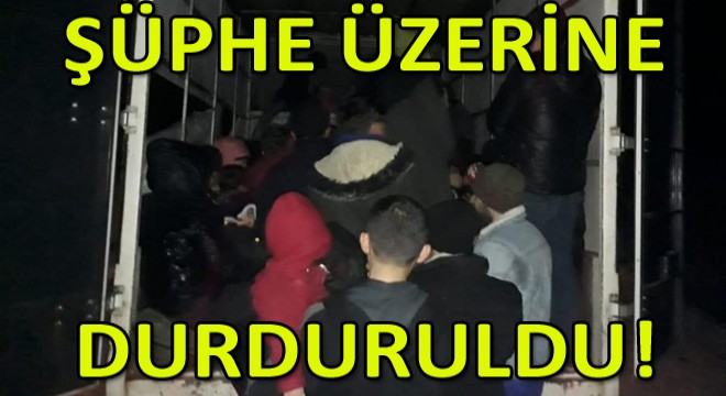 Çanakkale'de Durdurulan Kamyonetten 65 Mülteci Çıktı