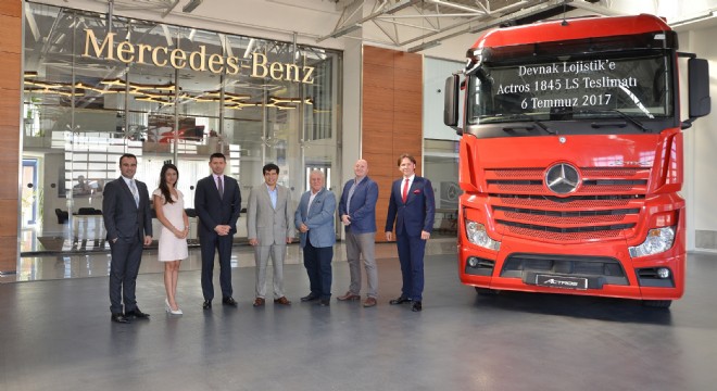 Devnak Lojistik Tercihini Actros 1845 LS'den Yana Kullandı