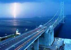 TÜRKİYE'NİN EN UZUN KÖPRÜSÜ YOLDA