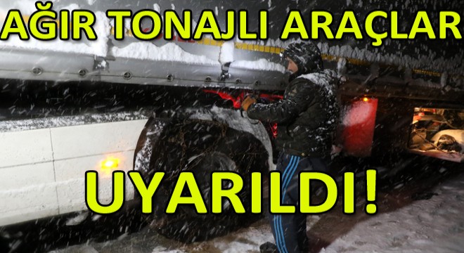 Erzincan'da Ulaşıma Kar ve Tipi Engeli!