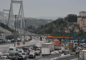 Köprüde trafik akışını rahatlatan uygulama