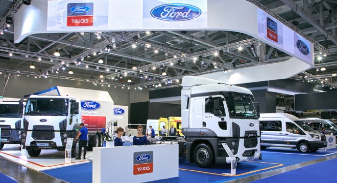 Ford Trucks, COMTRANS 2017’de Yeni İnşaat ve Çekici Serisini Tanıttı
