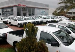 ISUZU D-MAX EFSANESİ HIZ KESMİYOR