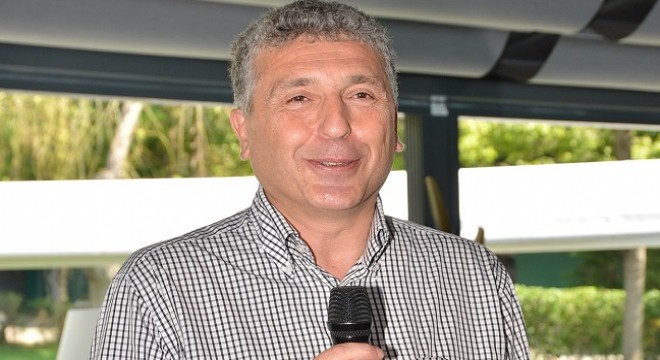 Mercedes-Benz Türk İle Her Kızımız Bir Yıldız eğitime destek projesi tam 13 yıldır devam ediyor!