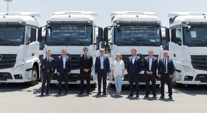 Mercedes-Benz Türk'ten Akkoç Lojistik Filosuna 50 adet Actros Çekici