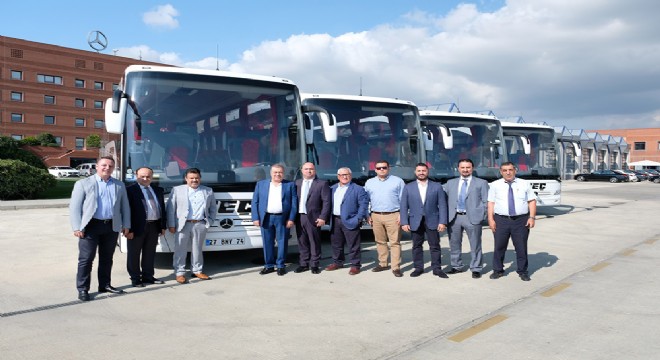 Mercedes-Benz Türk'ten Seç Turizm'e 8 adet Tourismo 16 RHD 2+1