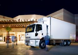 Ticaretin liderinden yeni Ford Cargo'lar