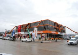30. Otopratik Mağazası Ankara'da Açıldı
