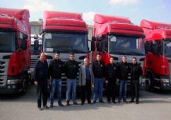 SCANIA TESLİMATLARI 2012'DE DE HIZ KESMİYOR...