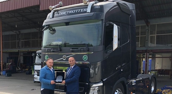 Tantaoğlu Ticaret'e İlk Volvo Trucks Teslimatı