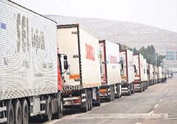 Cilvegözü'nde 20 km'lik TIR kuyruğu!