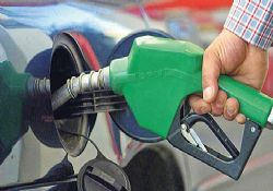 Benzine zam geldi!