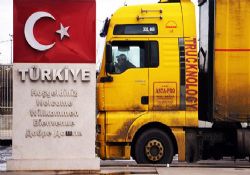 TIR'lar Kapıkule'de kuyruk oldu
