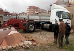 Konya'da madeni yağ yüklü TIR çalındı