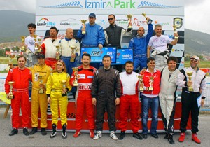 İzmir'de Kupa Heyecanı
