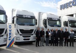 Kılıçlar'dan 4 adet Iveco Hi-Way teslimatı