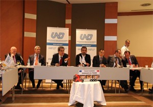 2008’den 2013’e  AB’ye İhraç Taşıma Pazarımız %25 Büyürken Türk Taşımacılar  %10 Pazar Kaybetti