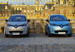 Renault ZOE için doğum günü kutlaması