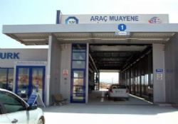 Araç muayene istasyonunda büyük oyun 