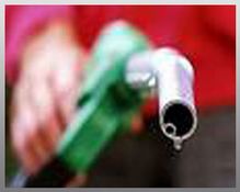 Petrol İthalatı Azalıyor, Fatura Kabarıyor