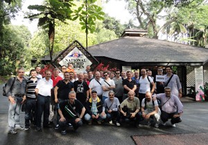 Goodyear, Bayileriyle Birlikte Singapur ve Bali’yi Fethetti