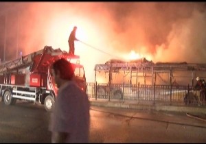 Belediye Otobüsünü Yaktılar