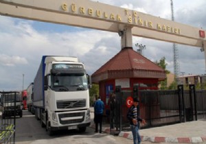 İran sınırında 20 kilometrelik tır kuyruğu