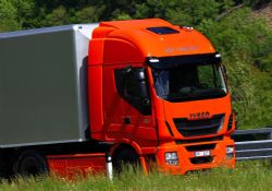 ''Yılın Kamyonu” Yeni Iveco Stralis Hi-Way Seçildi
