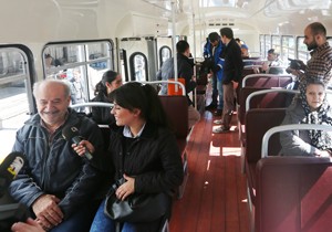 İETT'nin nostaljik otobüsleri sefere başladı