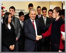 İlk Mezunlar Bakan Yıldırım'ı Ziyaret Etti