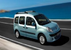 Otomotiv pazarı 2011 yılı Ocak-Nisan dönemi geçen yıla göre % 64 arttı.