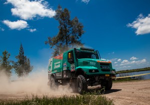 Dakar 2015: Hans Stacey ve Iveco 1. etabı kazandı