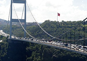 FSM'den Kaçak Geçişin Cezası 500 Liraya Çıktı